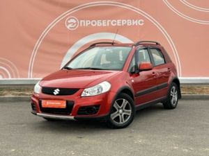 Suzuki SX4 2010 г. (красный)