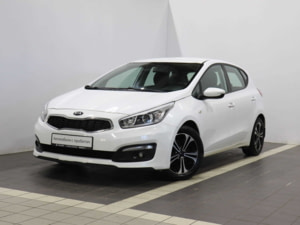 Автомобиль с пробегом Kia Ceed в городе Ульяновск ДЦ - Тойота Центр Ульяновск