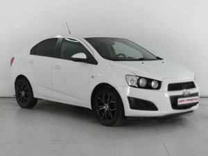 Chevrolet Aveo 2012 г. (белый)