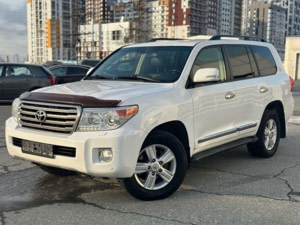 Автомобиль с пробегом Toyota Land Cruiser в городе Екатеринбург ДЦ - Лексус - Екатеринбург