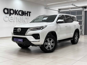 Автомобиль с пробегом Toyota Fortuner в городе Волгоград ДЦ - АРКОНТСЕЛЕКТ на Землячки