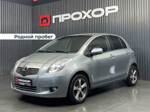 Автомобиль с пробегом Toyota Yaris в городе Пермь ДЦ - ПРОХОР | Просто Хорошие Автомобили (на Стахановской)