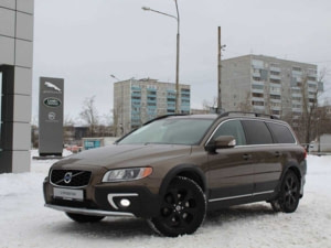 Автомобиль с пробегом Volvo XC70 в городе Екатеринбург ДЦ - Свободный склад USED (Ленд Ровер Автоплюс / Volvo Car Краснолесье) (с пробегом)