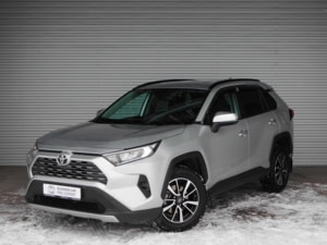 Автомобиль с пробегом Toyota RAV4 в городе Кемерово ДЦ - Тойота Центр Кемерово