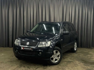 Suzuki Grand Vitara 2006 г. (черный)