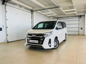 Автомобиль с пробегом Toyota Noah в городе Абакан ДЦ - Планета Авто