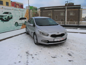 Автомобиль с пробегом Kia Ceed в городе Уфа ДЦ - Автосеть.РФ Уфа (ГК "Таско-Моторс")