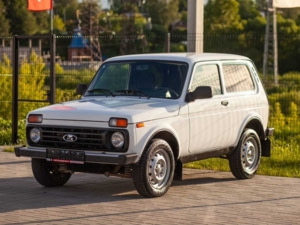 Автомобиль с пробегом LADA 4x4 в городе Иваново ДЦ - Автосалон RULI на Смирнова, 90