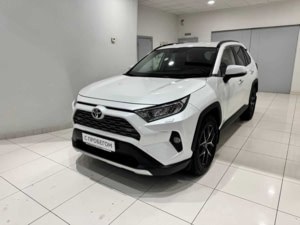 Автомобиль с пробегом Toyota RAV4 в городе Омск ДЦ - Свободный склад USED (Тойота Центр Омск / Лексус - Омск / OMODA Автоплюс / JAECOO Автоплюс) (с пробегом)