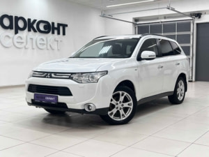 Автомобиль с пробегом Mitsubishi Outlander в городе Волгоград ДЦ - АРКОНТСЕЛЕКТ на Землячки