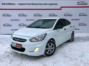 Автомобиль с пробегом Hyundai Solaris в городе Тюмень ДЦ - Автосалон «АвтоМакс»