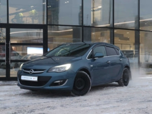 Автомобиль с пробегом Opel Astra в городе Казань ДЦ - Тойота Центр Казань Юг