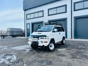 Автомобиль с пробегом Mitsubishi Delica в городе Абакан ДЦ - Планета Авто