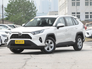 Новый автомобиль Toyota RAV4 urban versionв городе Москва ДЦ - CDEK.Shopping