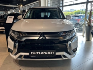 Новый автомобиль Mitsubishi OUTLANDER - 7 мест Enjoyв городе Москва ДЦ - Mitsubishi Автомир Москва Варшавка