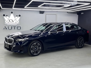 Новый автомобиль BMW 5 серии 530Li XDriveв городе Москва ДЦ - CVAUTO (Москва Запад)