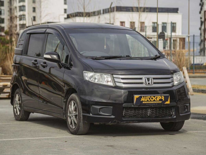 Автомобиль с пробегом Honda Freed в городе Тюмень ДЦ - Центр по продаже автомобилей с пробегом АвтоКиПр