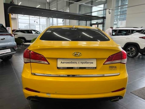 Автомобиль с пробегом Hyundai i40 в городе Москва ДЦ - Renault Автомир Москва Озерная