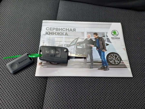 Автомобиль с пробегом ŠKODA Karoq в городе Москва ДЦ - Автомир Москва Ярославка