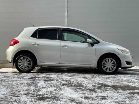 Автомобиль с пробегом Toyota Auris в городе Москва ДЦ - Автомир Москва Варшавка