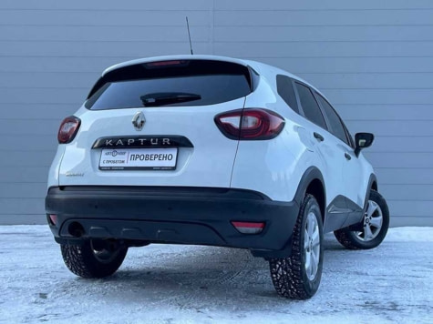 Автомобиль с пробегом Renault Kaptur в городе Москва ДЦ - Автомир Москва Варшавка