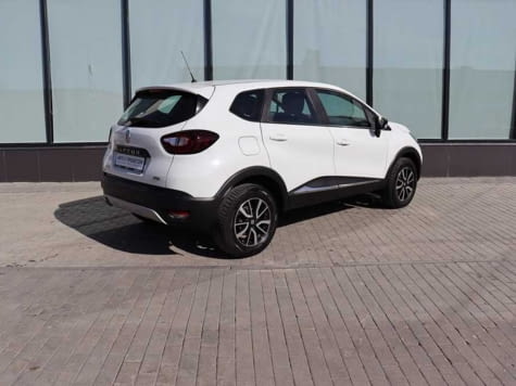 Автомобиль с пробегом Renault Kaptur в городе Екатеринбург ДЦ - Автомир Екатеринбург