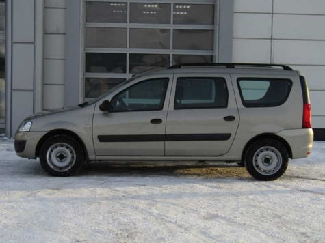 Автомобиль с пробегом LADA Largus в городе Новокузнецк ДЦ - Автомир Новокузнецк