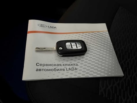 Автомобиль с пробегом LADA Vesta в городе Москва ДЦ - Автомир Москва Ярославка