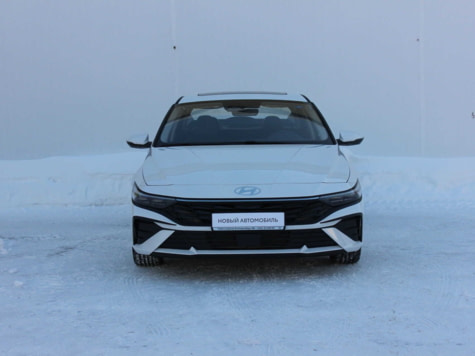 Автомобиль с пробегом Hyundai Elantra в городе Екатеринбург ДЦ - Тойота Центр Екатеринбург Юг