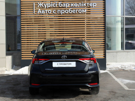 Автомобиль с пробегом Toyota Corolla в городе Павлодар ДЦ - Тойота Центр Павлодар