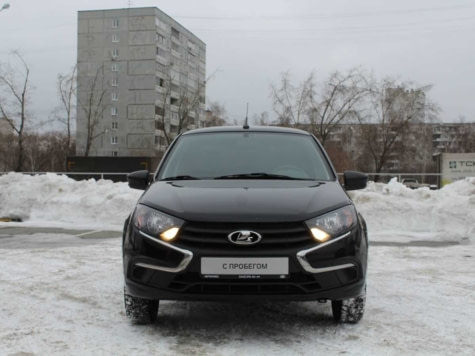 Автомобиль с пробегом LADA Granta в городе Екатеринбург ДЦ - Volvo Car Краснолесье