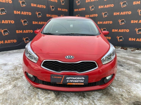 Автомобиль с пробегом Kia Ceed в городе Уфа ДЦ - БМ-Авто