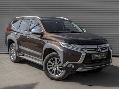 Автомобиль с пробегом Mitsubishi Pajero Sport в городе Москва ДЦ - Тойота Центр Новорижский