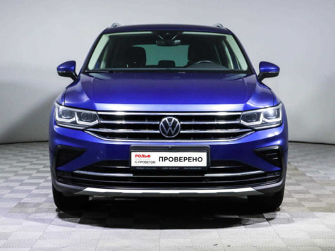 Автомобиль с пробегом Volkswagen Tiguan в городе Москва ДЦ - РОЛЬФ Северо-Запад Дисконт