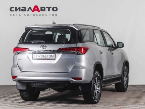 Автомобиль с пробегом Toyota Fortuner в городе Красноярск ДЦ - СИАЛАВТО Expert