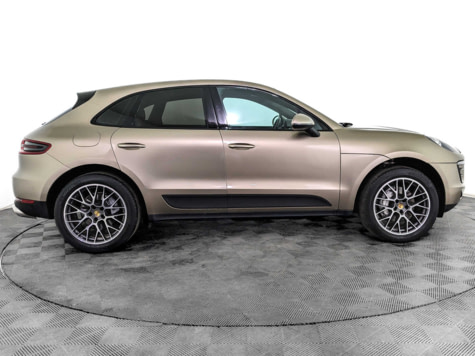 Автомобиль с пробегом Porsche Macan в городе Москва ДЦ - Тойота Центр Новорижский