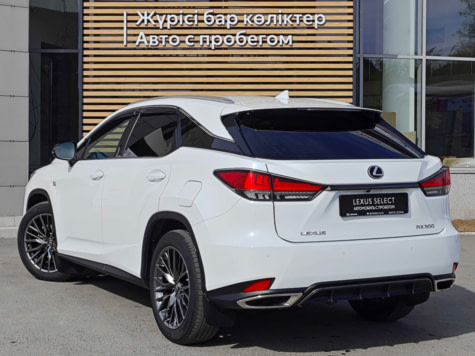 Автомобиль с пробегом Lexus RX в городе Павлодар ДЦ - Тойота Центр Павлодар