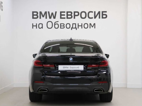 Автомобиль с пробегом BMW 5 серии в городе Санкт-Петербург ДЦ - Евросиб (BMW)