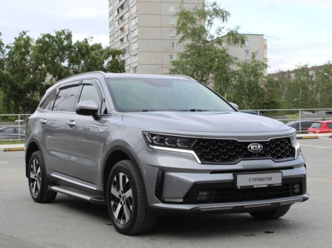 Автомобиль с пробегом Kia Sorento в городе Екатеринбург ДЦ - Свободный склад USED (Ленд Ровер Автоплюс / Volvo Car Краснолесье) (с пробегом)