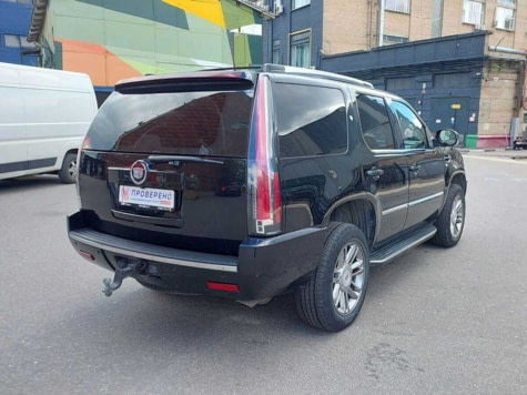 Автомобиль с пробегом Cadillac Escalade в городе Москва ДЦ - Шеви-Плюс Кутузовская