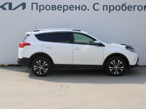 Автомобиль с пробегом Toyota RAV4 в городе Новосибирск ДЦ - Автоцентр Сармат KIA