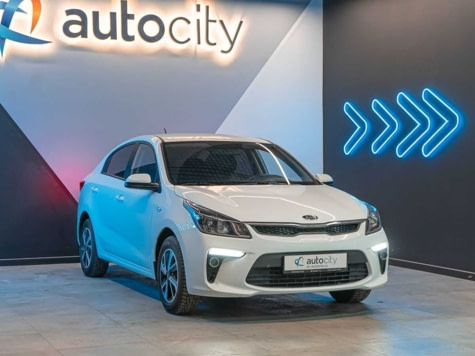 Автомобиль с пробегом Kia Rio в городе Новосибирск ДЦ - Автоцентр Autocity на Большевистской