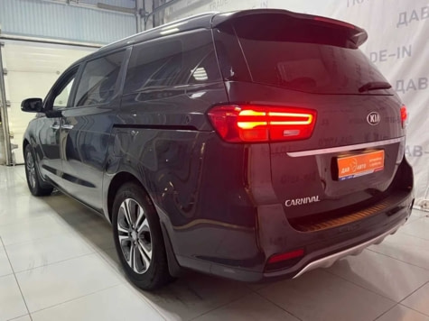 Автомобиль с пробегом Kia Carnival в городе Пермь ДЦ - ДАВ-АВТО