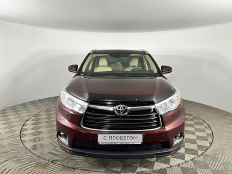 Автомобиль с пробегом Toyota Highlander в городе Ярославль ДЦ - Тойота Центр Ярославль