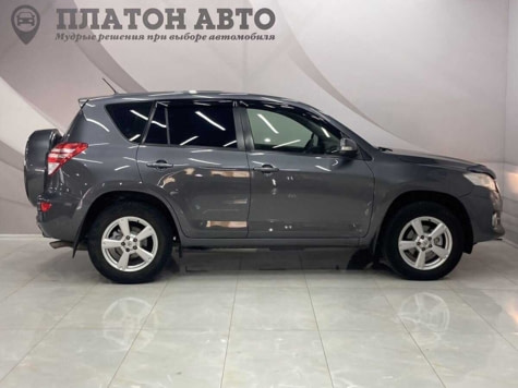 Автомобиль с пробегом Toyota RAV4 в городе Воронеж ДЦ - Платон Авто