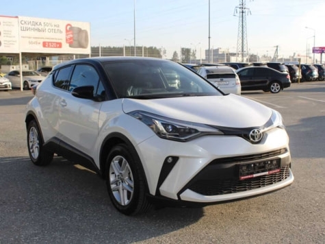 Автомобиль с пробегом Toyota C-HR в городе Екатеринбург ДЦ - Свободный склад USED (Тойота Центр Екатеринбург Запад / Тойота Центр Екатеринбург Запад (для СХ) / Лексус - Екатеринбург) (с пробегом)