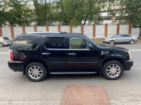 Автомобиль с пробегом Cadillac Escalade в городе Москва ДЦ - Шеви-Плюс ВДНХ