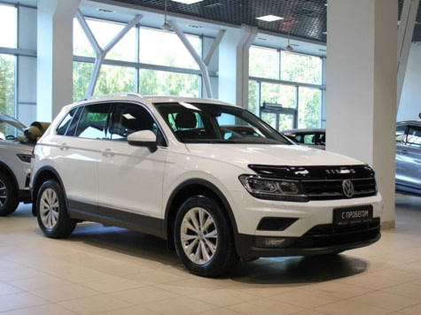 Автомобиль с пробегом Volkswagen Tiguan в городе Санкт-Петербург ДЦ - Экспо Кар