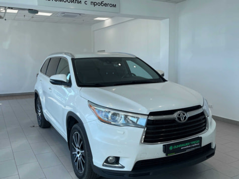 Автомобиль с пробегом Toyota Highlander в городе Череповец ДЦ - Череповец