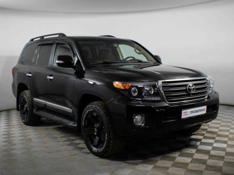 Автомобиль с пробегом Toyota Land Cruiser в городе Москва ДЦ - РОЛЬФ Центр